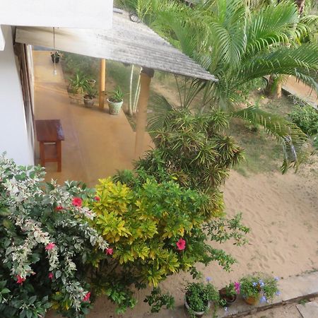 Beach Lagoon Guesthouse タンガラ エクステリア 写真