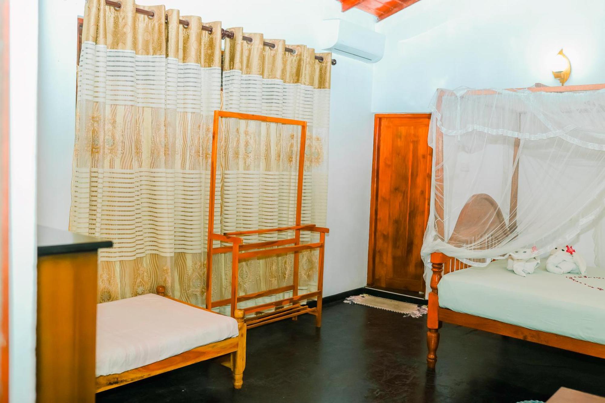 Beach Lagoon Guesthouse タンガラ エクステリア 写真