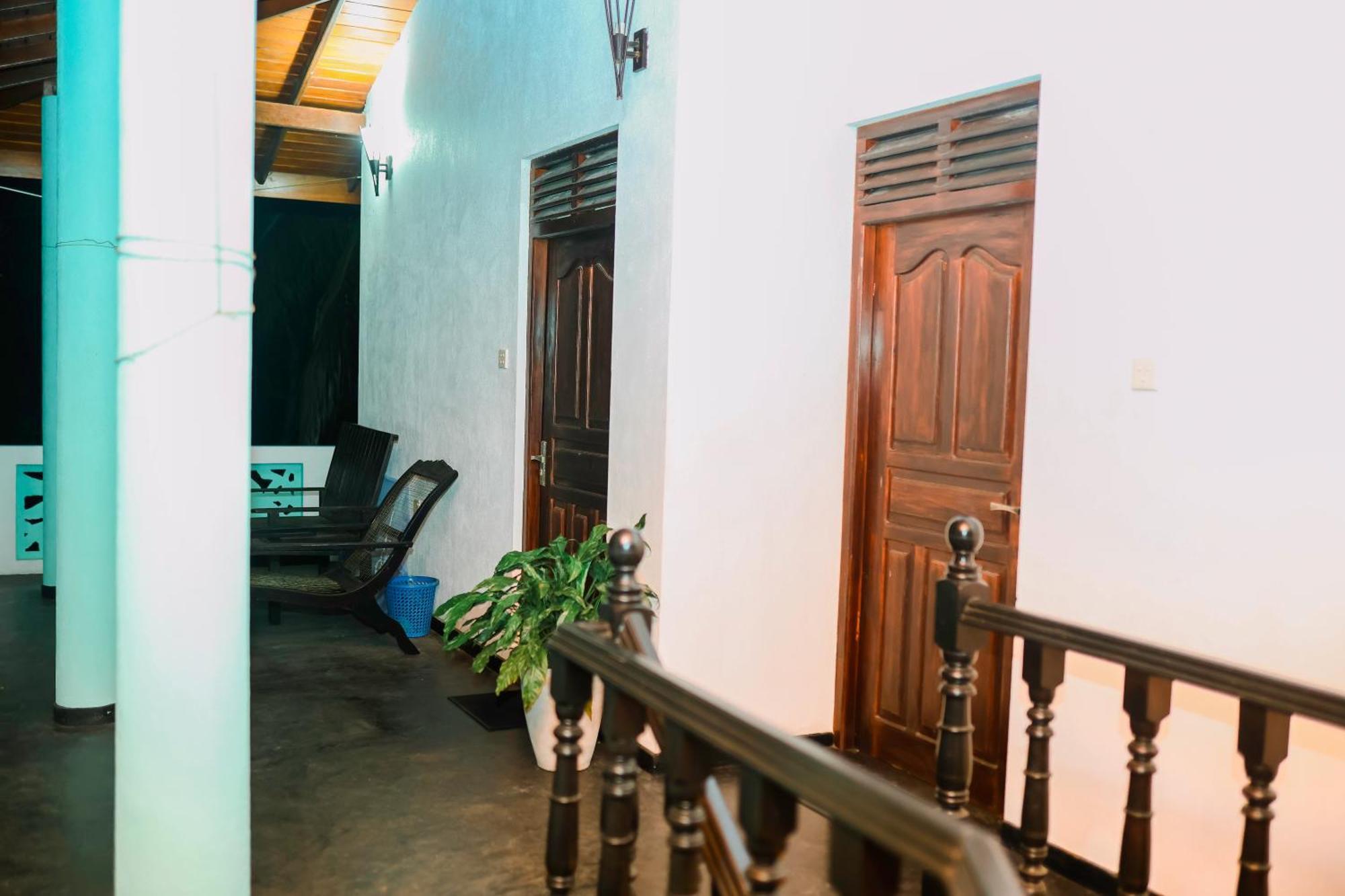 Beach Lagoon Guesthouse タンガラ エクステリア 写真