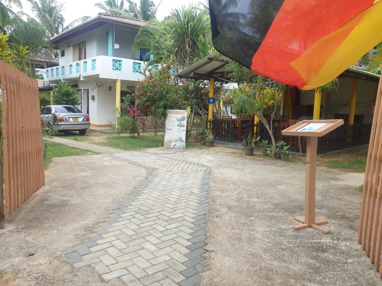 Beach Lagoon Guesthouse タンガラ エクステリア 写真