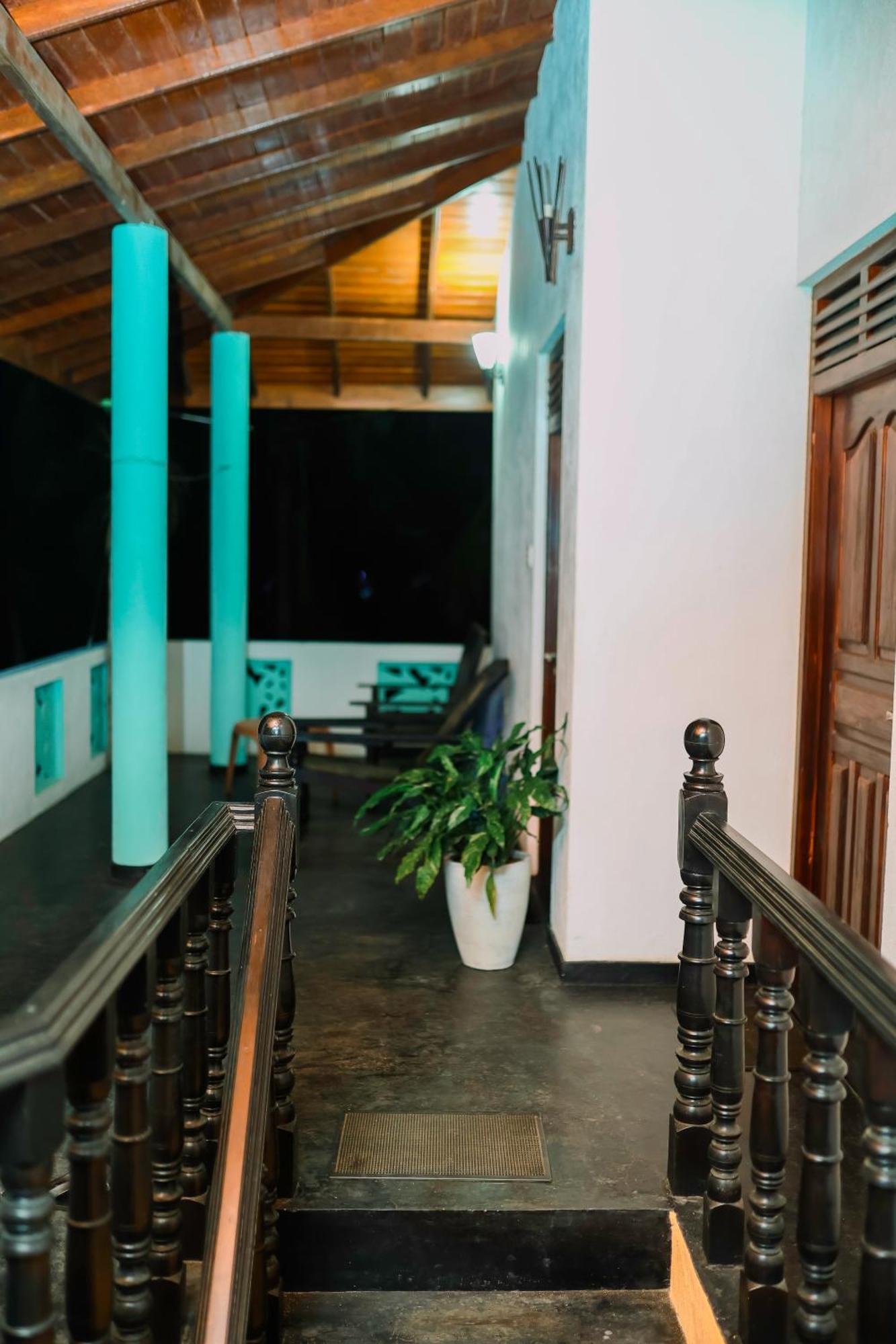 Beach Lagoon Guesthouse タンガラ エクステリア 写真