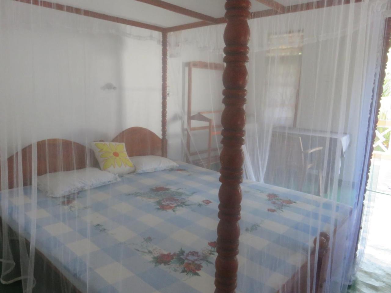 Beach Lagoon Guesthouse タンガラ エクステリア 写真